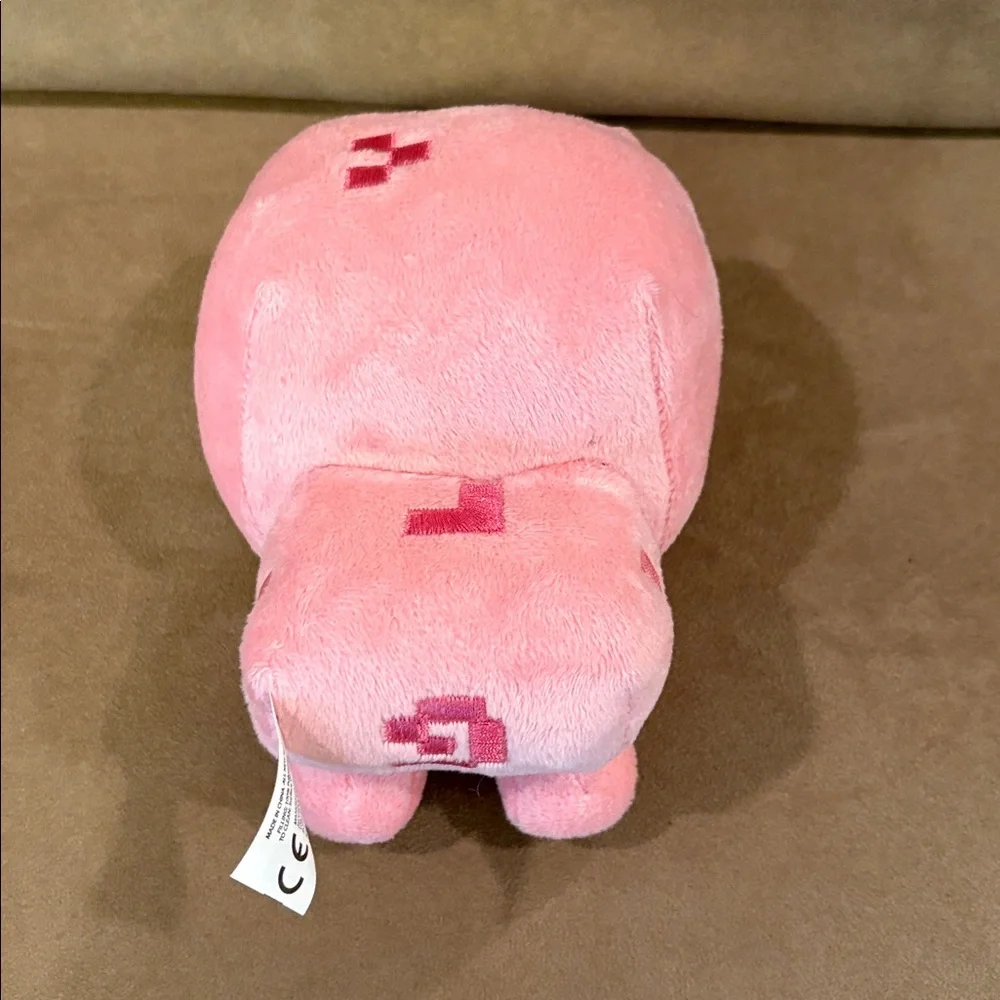 Minecraft Pink Pig Plush 🐷 - Picture 4 of 6